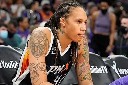 Clip of Brittney Griner sparks debate over alleged Caitlin Clark 'trash  white girl' remark | Marca