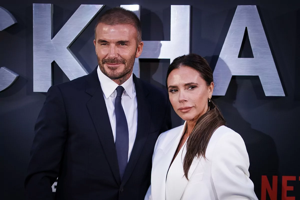 Victoria Beckham furious with David Beckham over his photos with Jennifer  Lopez: Are you kidding me? | Marca