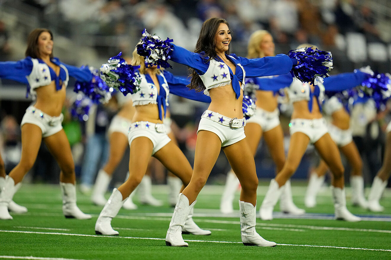 Cowboys cheerleaders