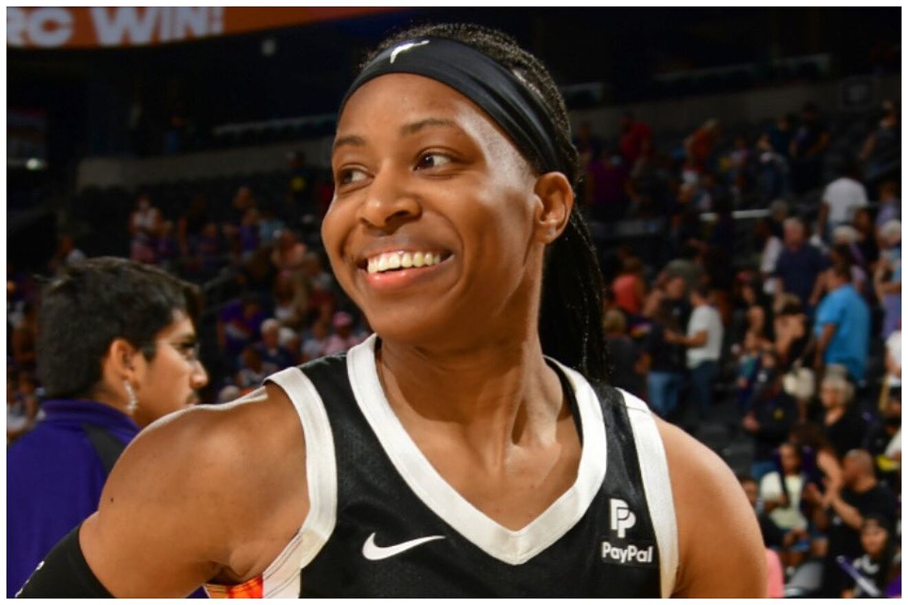 Shey Peddy admits unsettling training practices at LA Sparks as Fever  maintain their playoffs aspirations with her signing | Marca