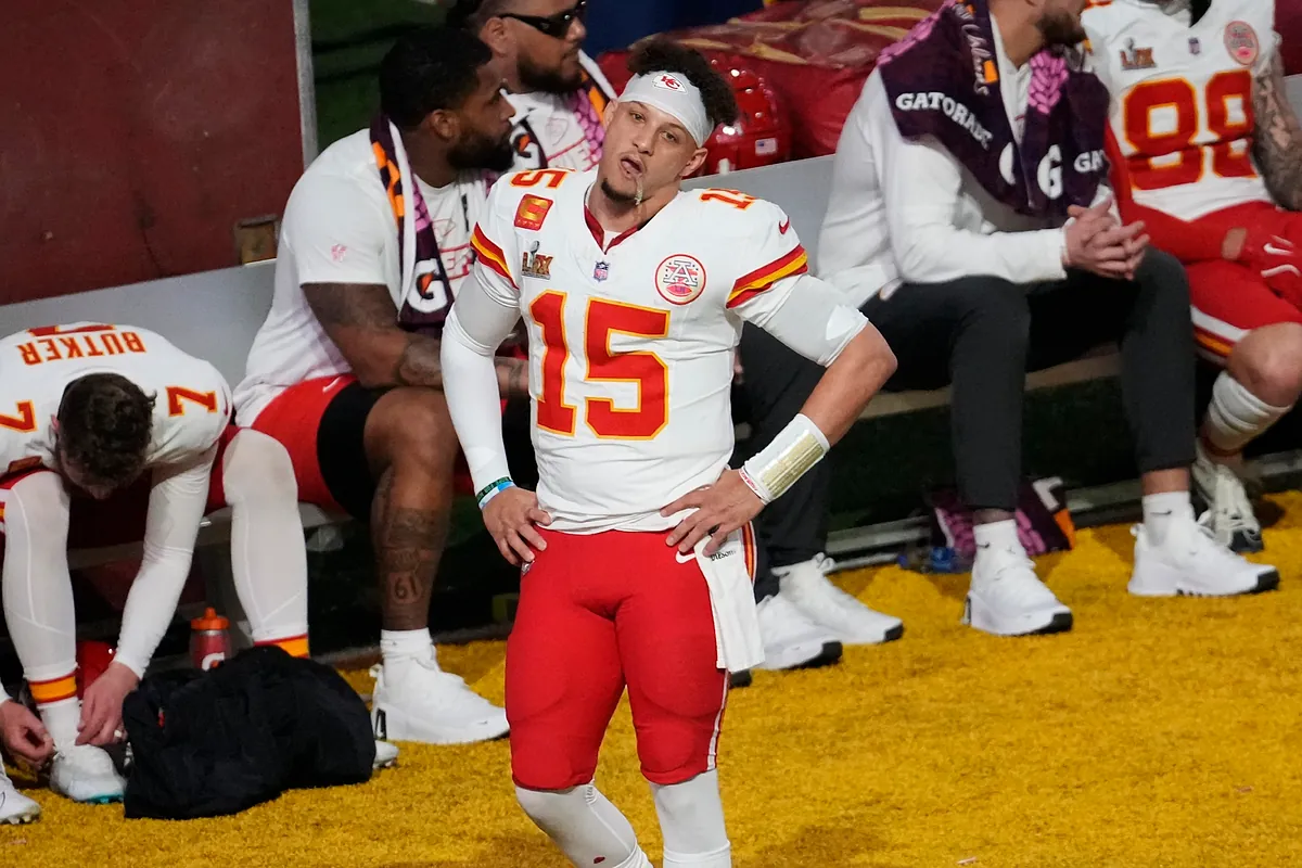 Patrick Mahomes and the Chiefs' face a tough millionaire call on a key  defensive starter for their dynasty to keep going | Marca