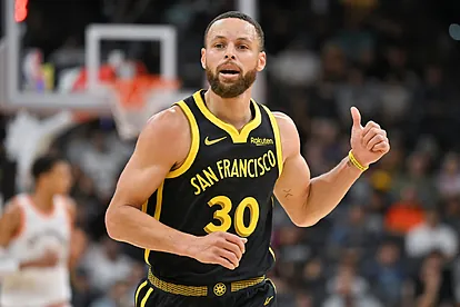 Stephen Curry impressed by father who corrected son for not thanking him after getting autograph on shirt | Marca