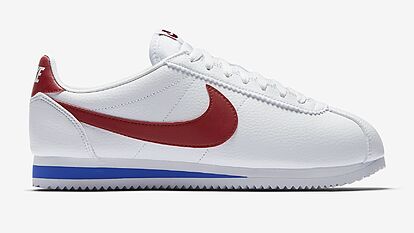 pais de origen de los tenis nike