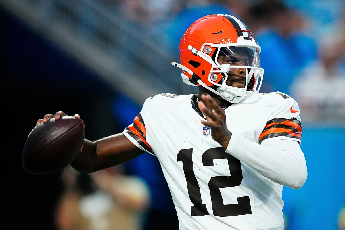 Shedeur Sanders shines, but Browns keep him buried on depth chart: ...