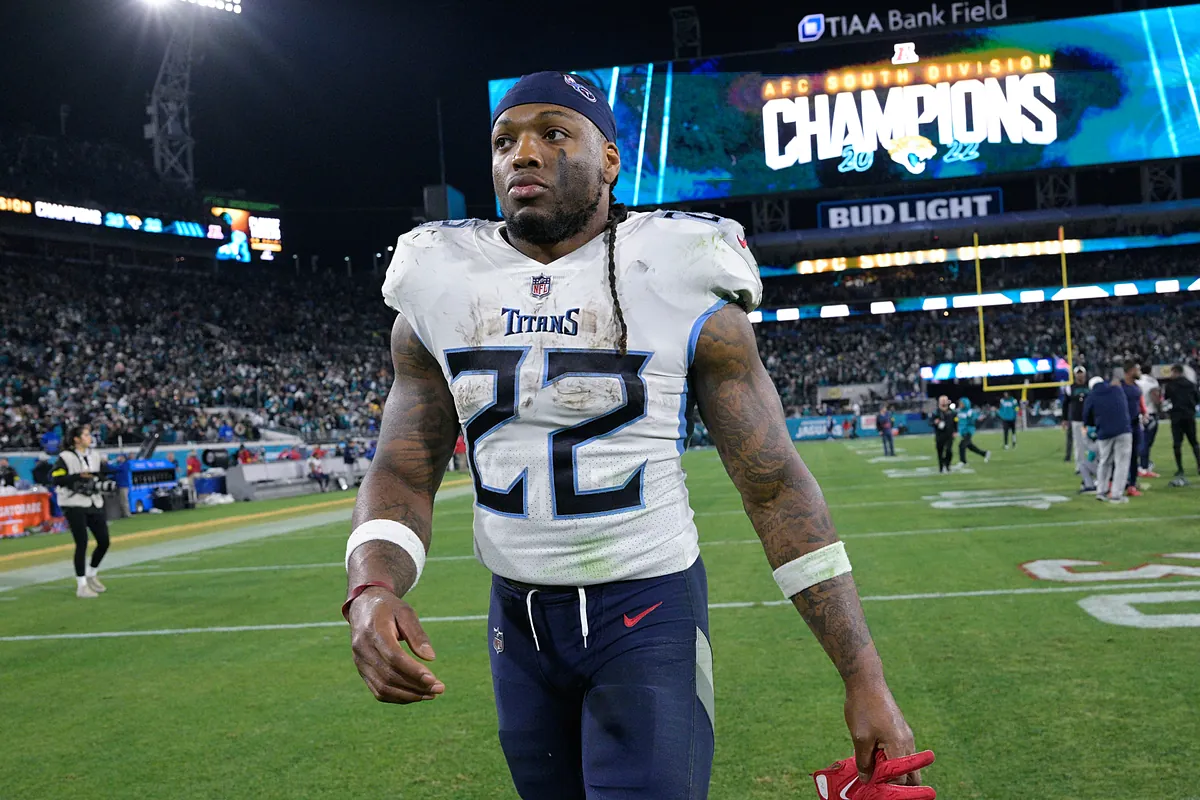 DEAL ACCEPTED: The San Francisco 49ers shocked the world by signing star winger Derrick Henry to a $72 million deal, making him the most powerful piece in their Super Bowl hunt. The deal stunned pundits as Henry had previously been open about retiring, but now he has committed his future to the 49ers. Supporters are ecstatic, opponents are running - Linh