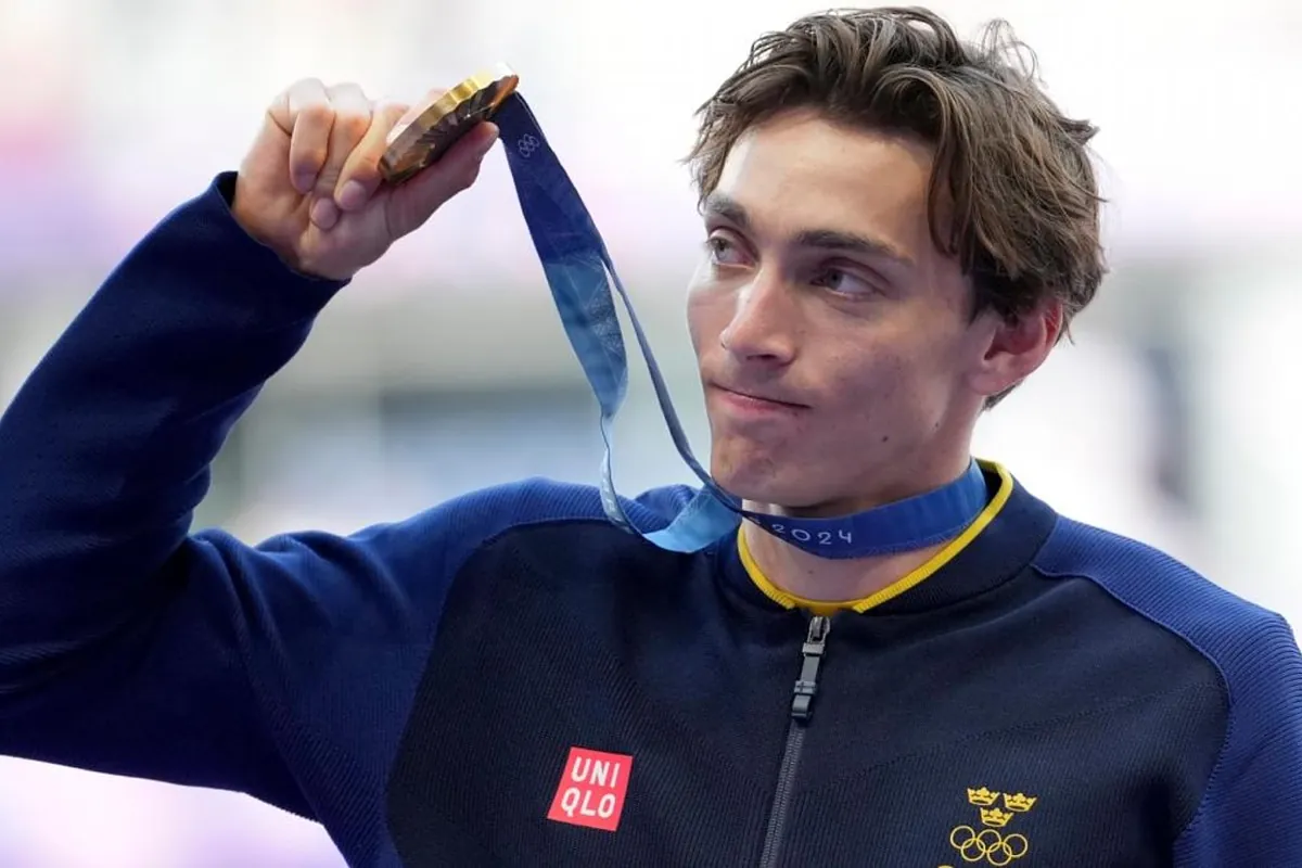 All of Duplantis' pole vault records: what was the previous height and how long has he been dominating?