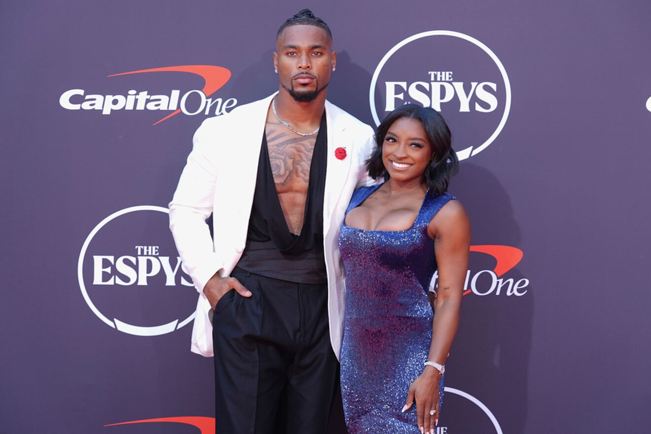 Jonathan Owens and Simone Biles are no longer the NFL's favorite...