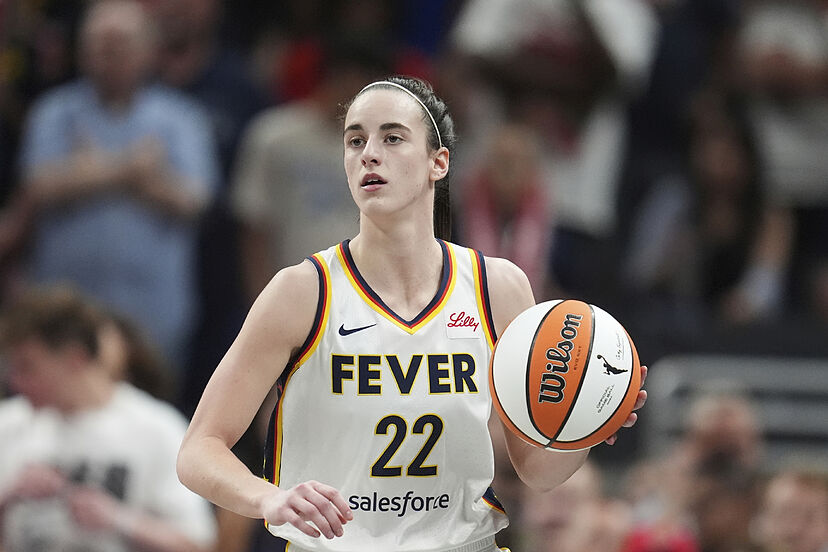Lexie Hull provides an update on Caitlin Clark's health status and Indiana  Fever fans are excited | Marca