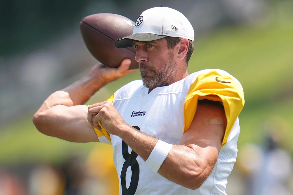 Rodgers explains the real story behind his below-market Pittsburgh deal