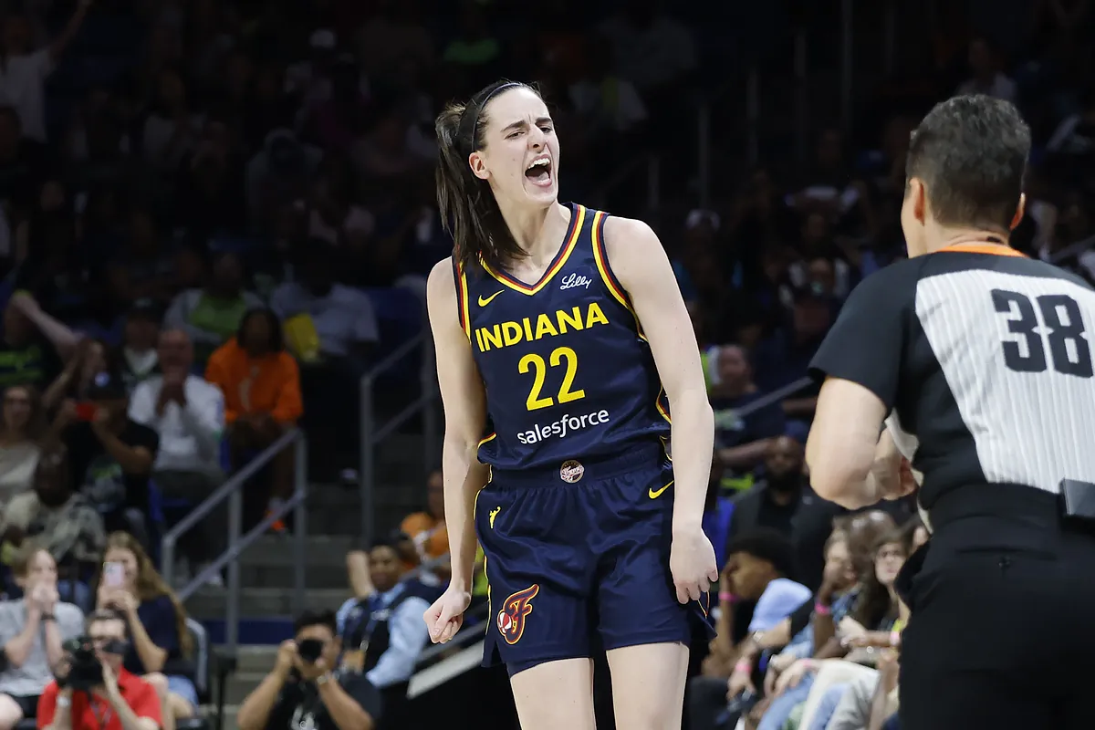 Las estadísticas de Caitlin Clark y Victor Wembanyama en sus debuts como novatos asustan a la afición | Marca