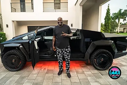 その他 Crown e SHAQUILLE O'NEAL AUTO Shaquille O'Neal Gets New $3.5 Million Fully Equipped Custom