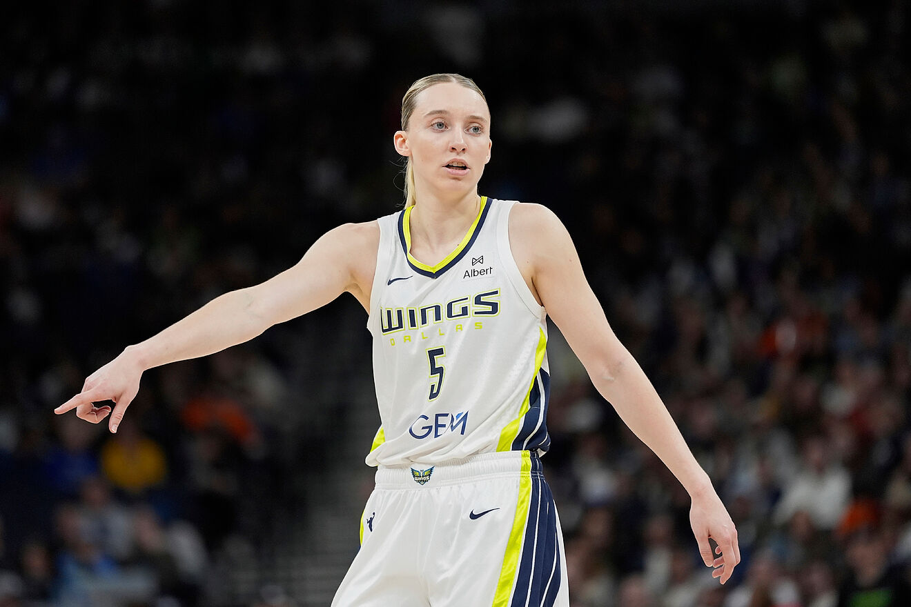 Paige Bueckers makes history by achieving a feat that no NBA or WNBA...