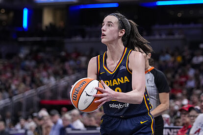 Caitlin Clark takes another important step in her second year in the WNBA  and A'ja Wilson is already on alert | Marca