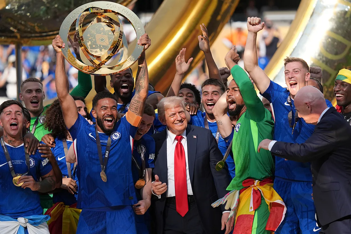 Donald Trump crashes Chelsea's Club World Cup celebration acting like one of the players