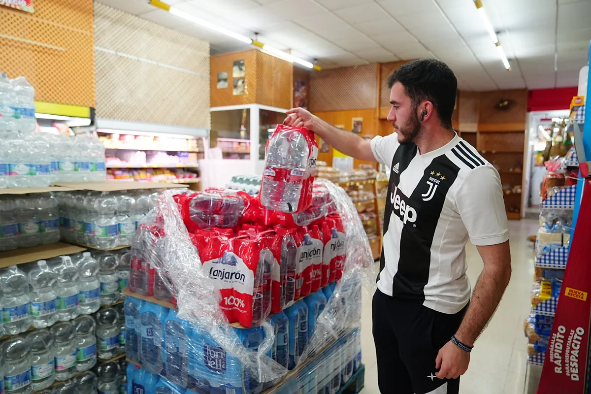 ¡Alerta Sanitaria! El Agua Embotellada Podría Estar Poniendo en Riesgo Tu Salud: Revelaciones Científicas Impactantes