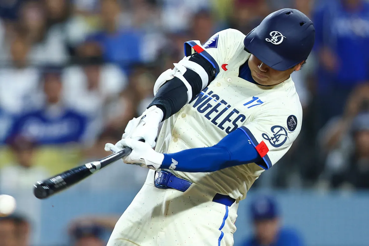 Shohei Ohtani destroys Aaron Judge's numbers and Dave Roberts can be more than happy because the Dodgers are closing in on another World Series