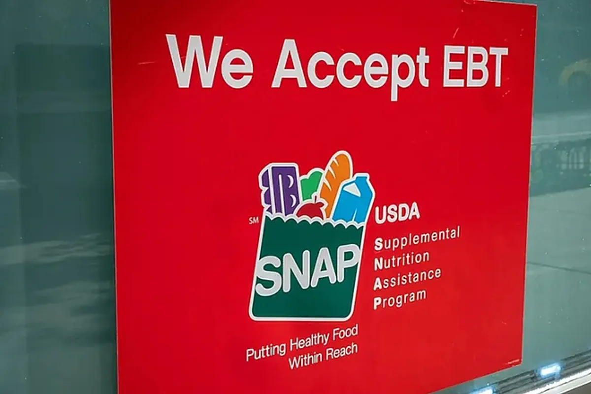 Which beneficiaries receive their Florida SNAP payment in the last week of July 2025?