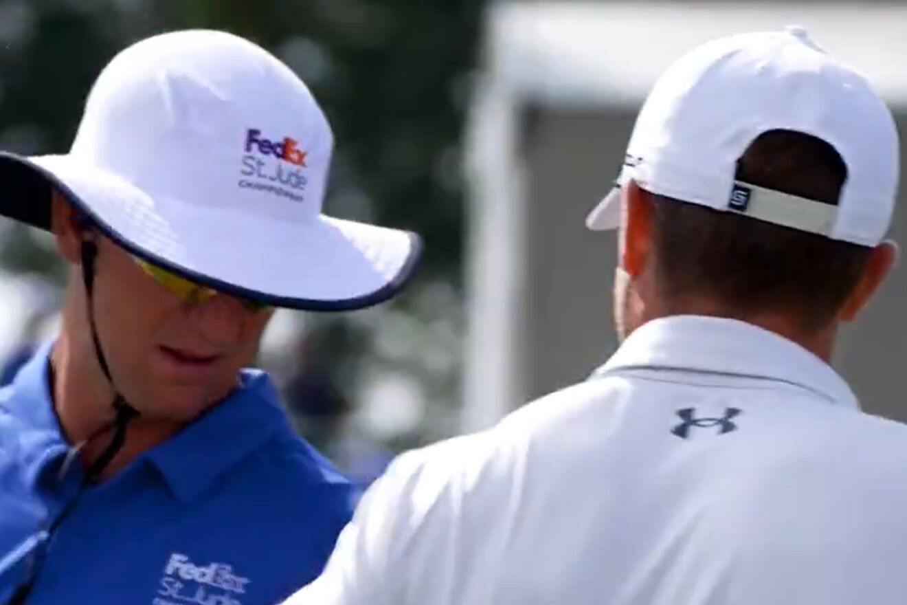Eli Manning, disguised as a PGA Tour helper, pranked three...