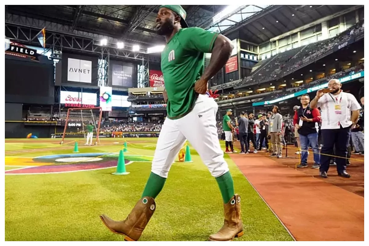 MLB News: Why is Randy Arozarena training in cowboy boots at the 