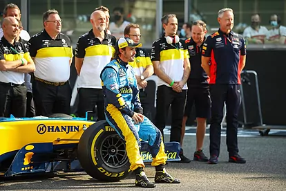 2020 Daniel Ricciardo Race Used Renault Formula One Team