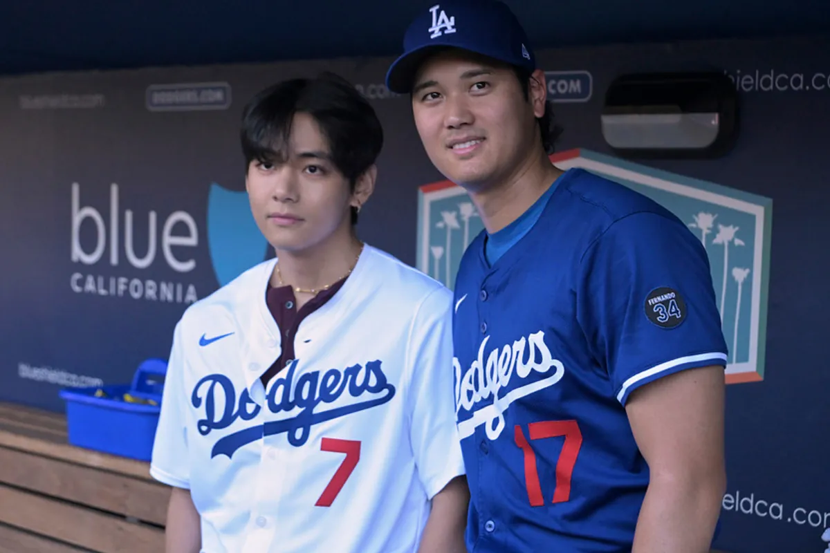 Shohei Ohtani shares viral moment with BTS's V before first pitch at Dodgers game | Marca