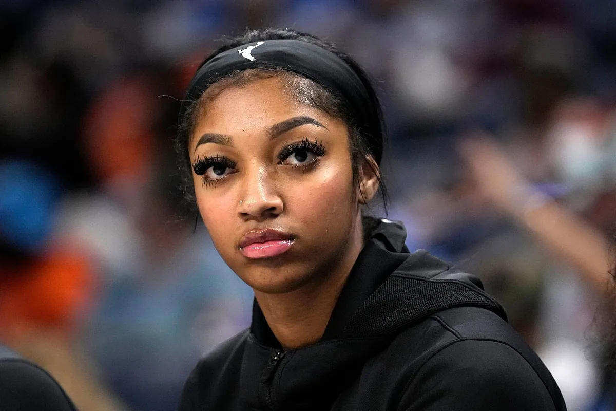 Angel Reese makes a sweet shot and dominates a photoshoot as she becomes an  icon for younger generations | Marca