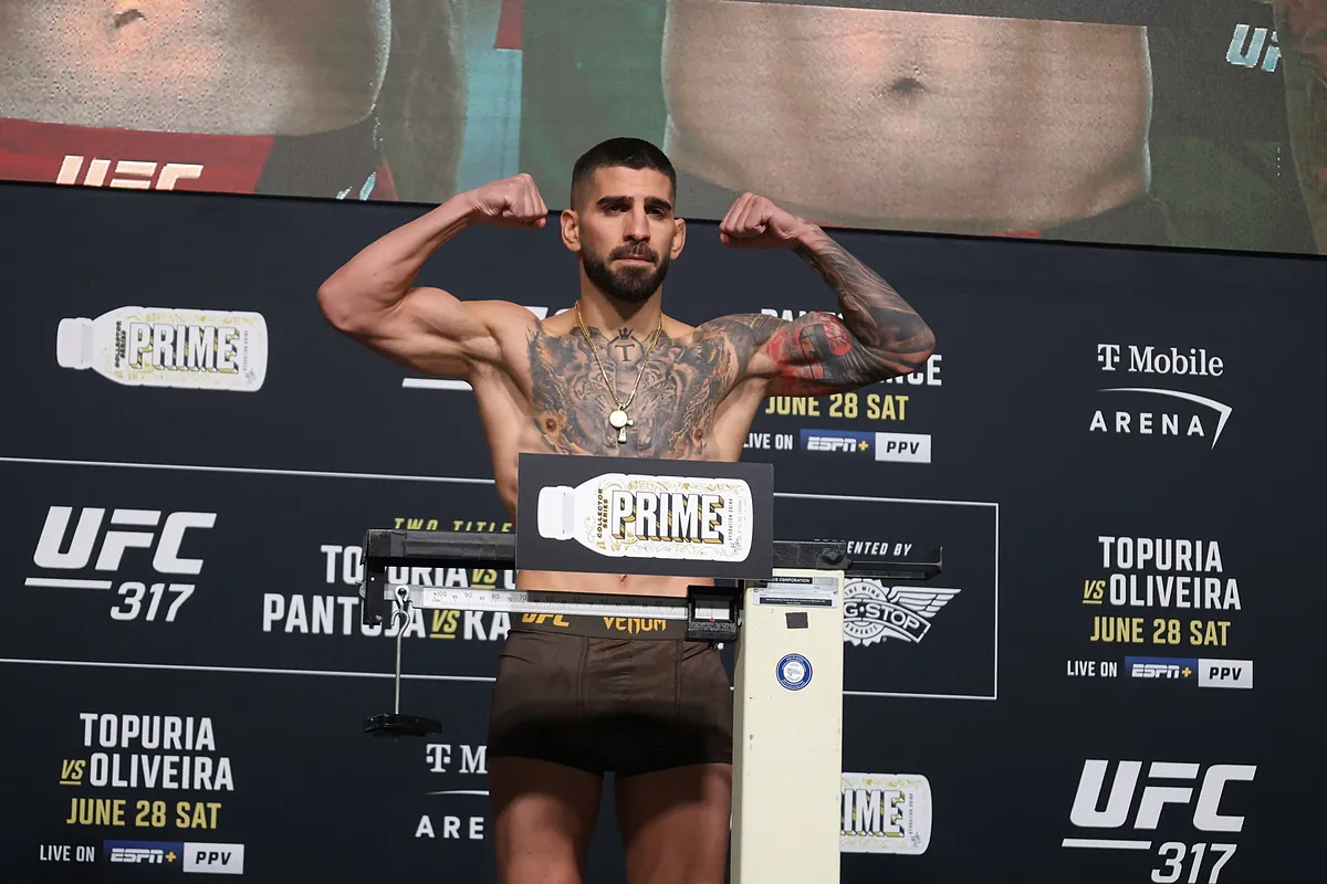 How Much Does Ilia Topuria Make Per Fight