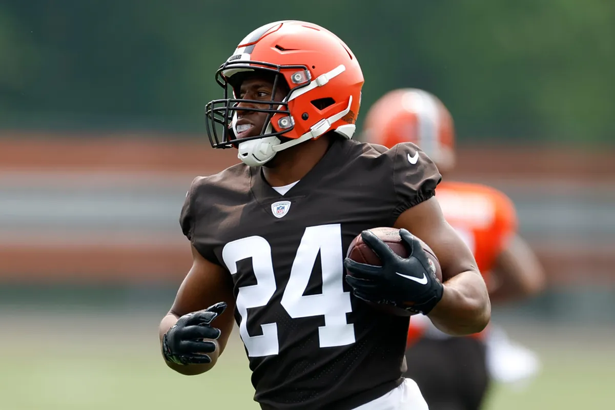 Dallas Cowboys could bolster their offense with the signing of Nick Chubb | Marca