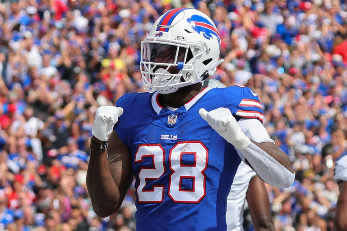 Veteran running back Latavius Murray announces retirement after 11 NFL seasons