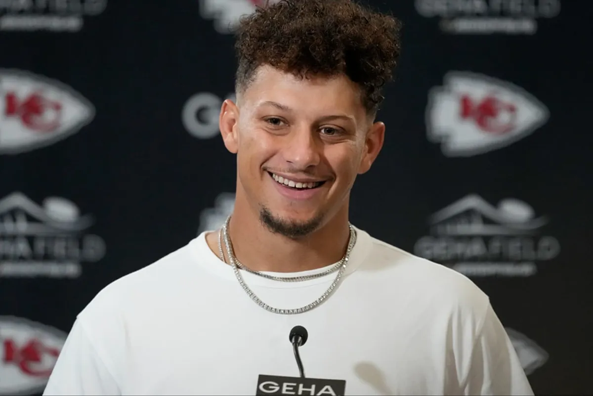 Patrick Mahomes wouldn't be the star we know today if it weren't for one special person - someone many dislike, but who means everything to him | Marca