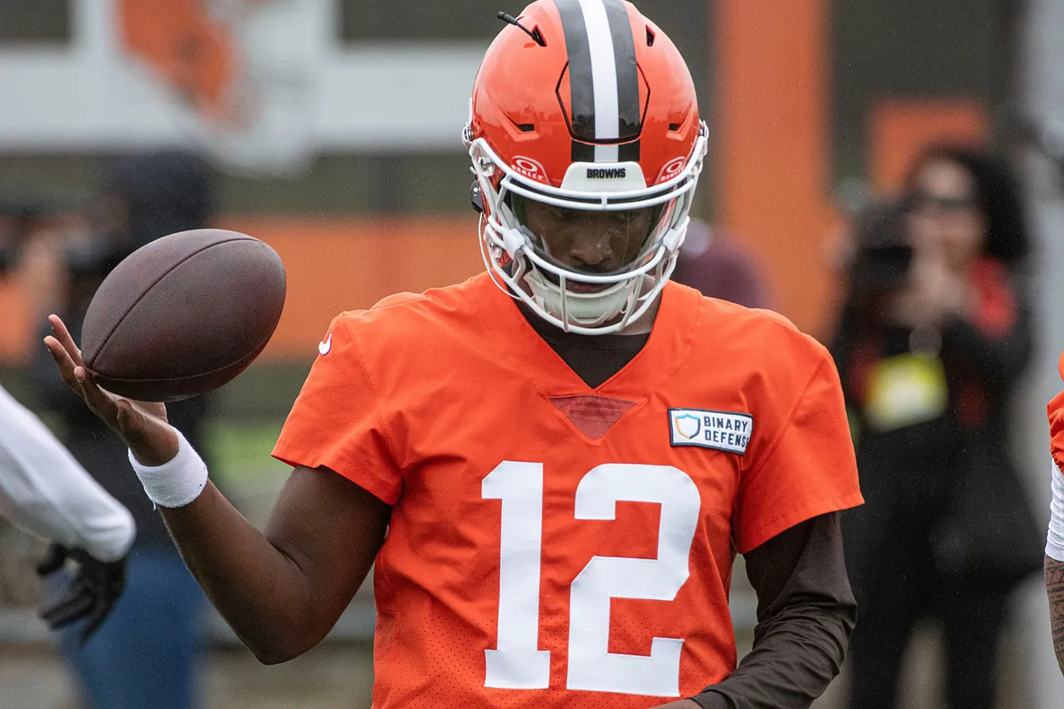 Shedeur Sanders deserves better: Insider slams Cleveland Browns for their  team strategy | Marca